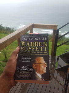 The Snowball: Warren Buffett and the Business of Life